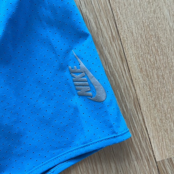 Nike crop top - Picture 6 of 6